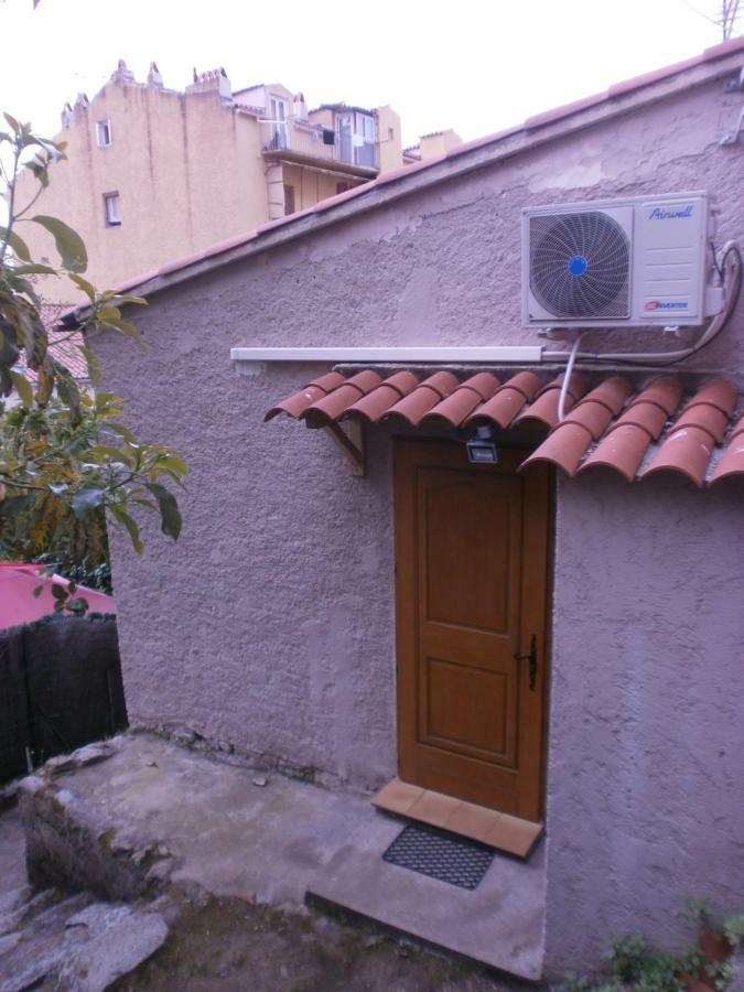Apartament Meuble De Tourisme 2 Etoiles 40 Cours Napoleon Ajaccio  Zewnętrze zdjęcie